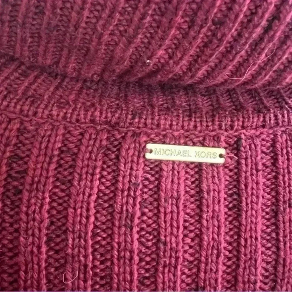 Michael Kors Women’s Wool Blend Ribbed Turtle Neck Sweater Size Small New - Picture 5 of 11